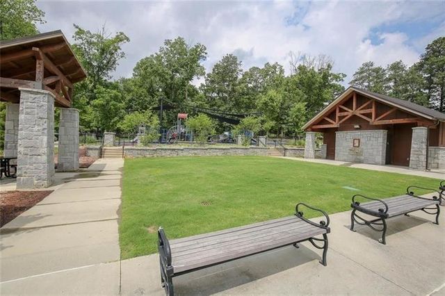 1888 Pointe Place Avenue, Atlanta, GA 30338