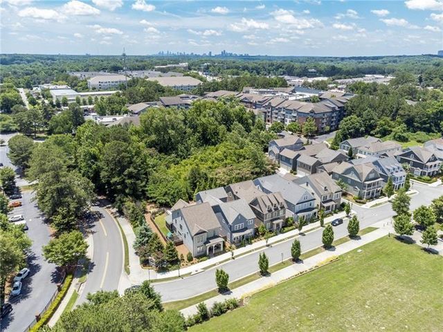 1888 Pointe Place Avenue, Atlanta, GA 30338