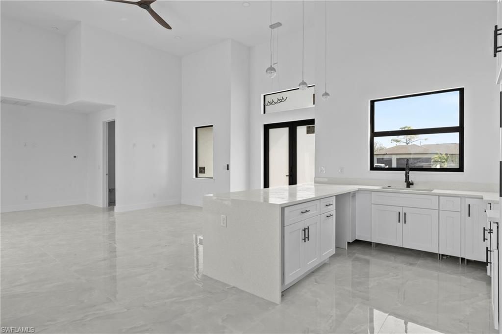 Image 11 of property listing at 2826 NW 42nd AVE, Cape Coral, FL 33993