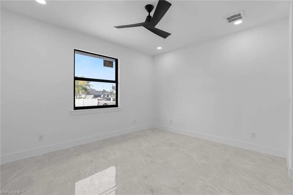 Image 17 of property listing at 2826 NW 42nd AVE, Cape Coral, FL 33993