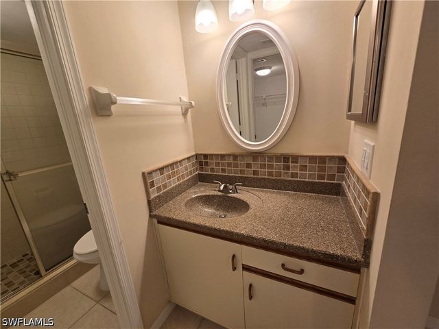 5750 Woodmere Lake CIR H101, Naples, FL 34112