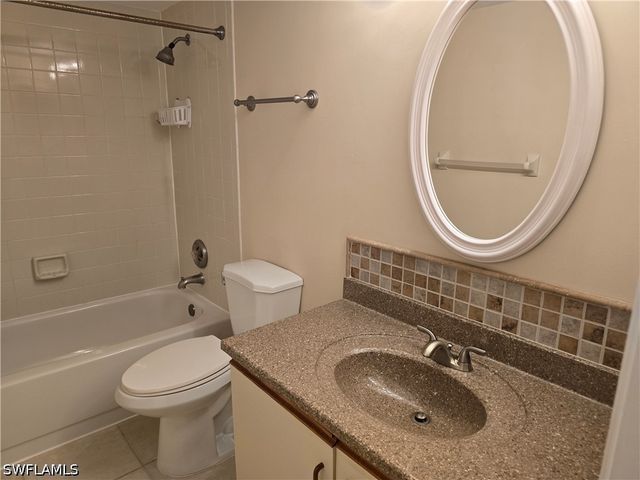5750 Woodmere Lake CIR H101, Naples, FL 34112