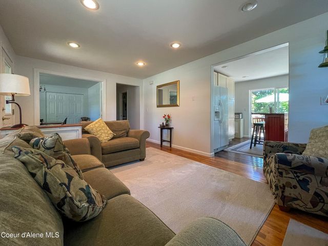 509 Olive Ave, Sandpoint, ID 83864