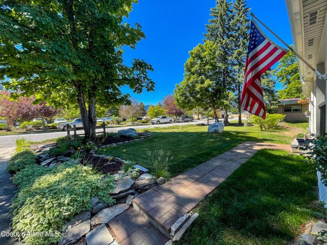 509 Olive Ave, Sandpoint, ID 83864