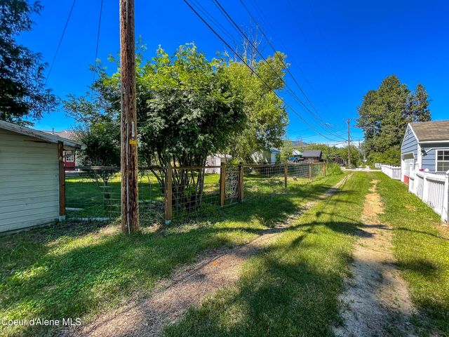 509 Olive Ave, Sandpoint, ID 83864