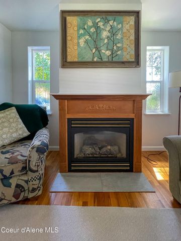 509 Olive Ave, Sandpoint, ID 83864