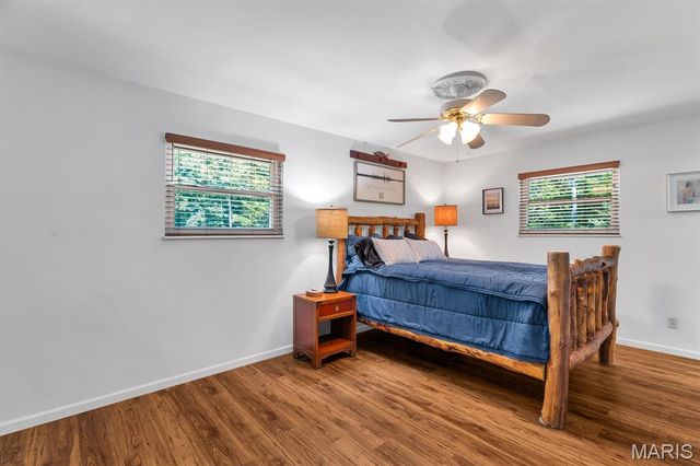 8 Oakwood Estate, Wright City, MO 63390