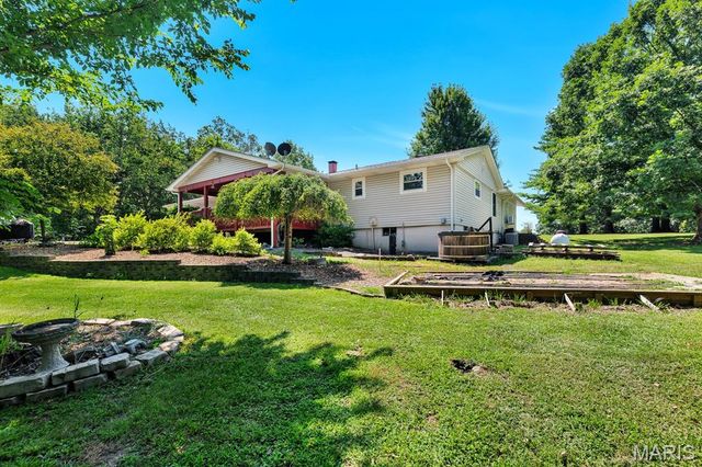 8 Oakwood Estate, Wright City, MO 63390