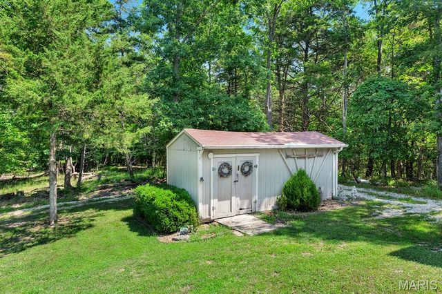 8 Oakwood Estate, Wright City, MO 63390
