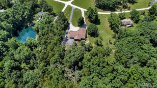 8 Oakwood Estate, Wright City, MO 63390