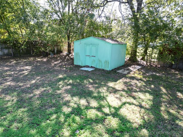 2106 Oakglen Drive, Ardmore, OK 73401