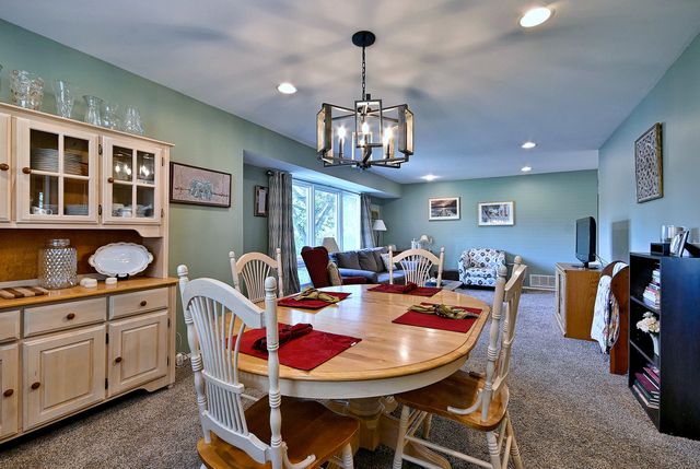20W581 Glen Court, Lombard, IL 60148