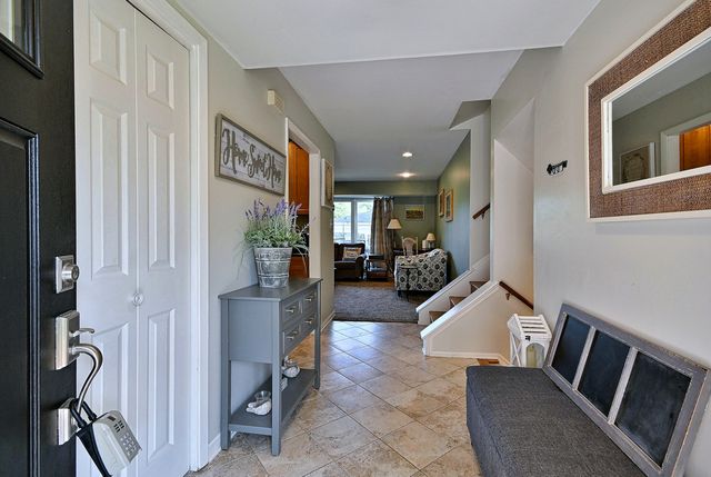 20W581 Glen Court, Lombard, IL 60148