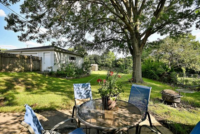 20W581 Glen Court, Lombard, IL 60148