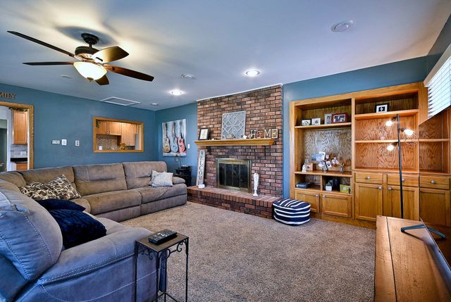 20W581 Glen Court, Lombard, IL 60148