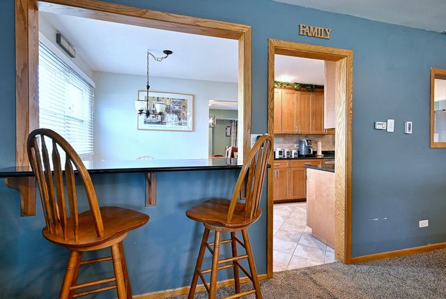 20W581 Glen Court, Lombard, IL 60148