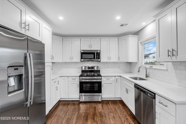 1230 Dove Street, Toms River, NJ 08753