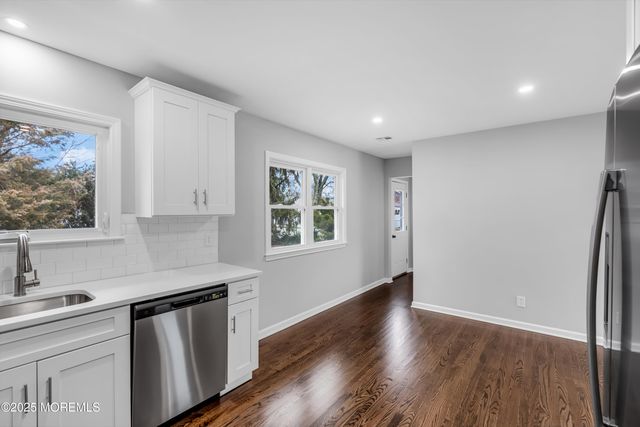 1230 Dove Street, Toms River, NJ 08753