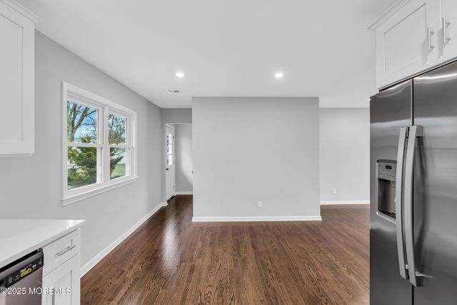 1230 Dove Street, Toms River, NJ 08753