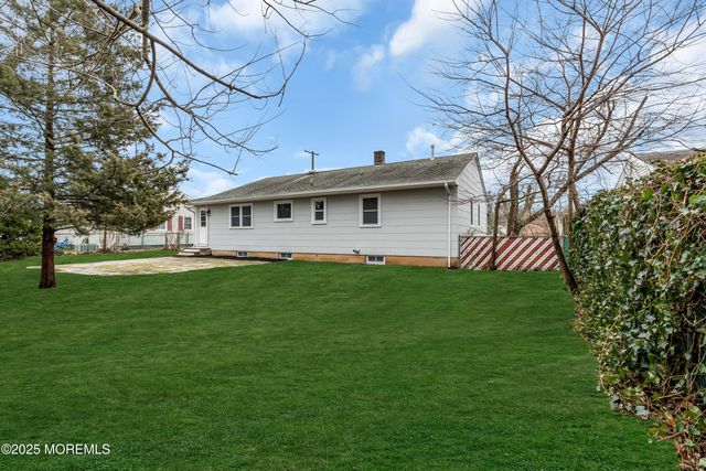 1230 Dove Street, Toms River, NJ 08753