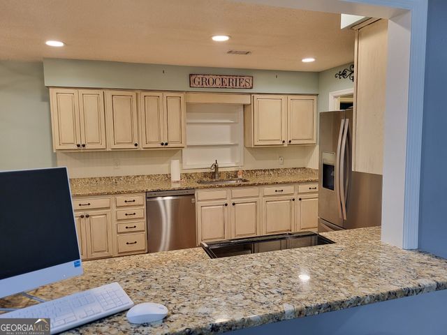 3904 34th Street SW, Lanett, AL 36863