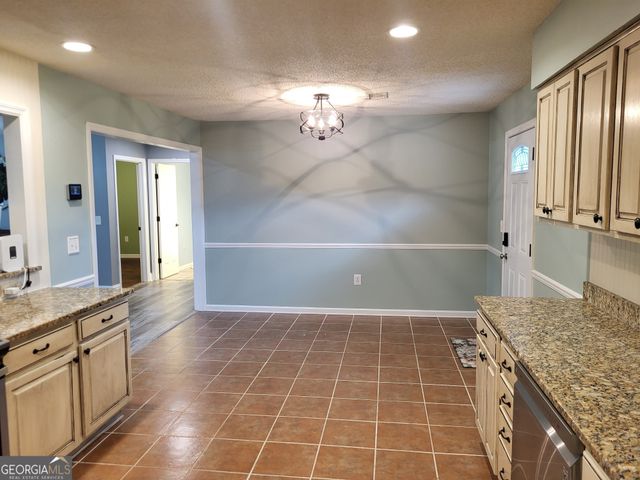 3904 34th Street SW, Lanett, AL 36863