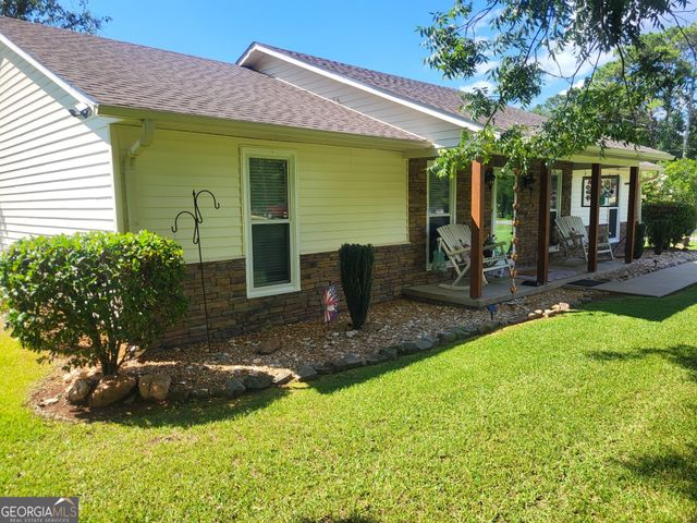 3904 34th Street SW, Lanett, AL 36863