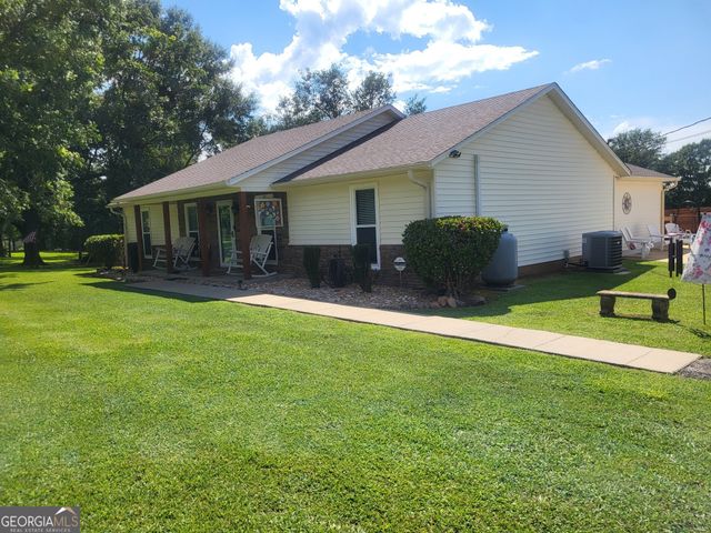 3904 34th Street SW, Lanett, AL 36863