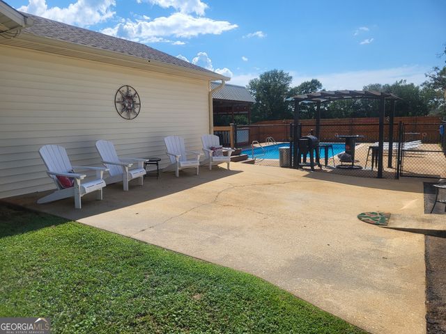 3904 34th Street SW, Lanett, AL 36863