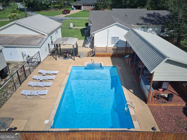 3904 34th Street SW, Lanett, AL 36863