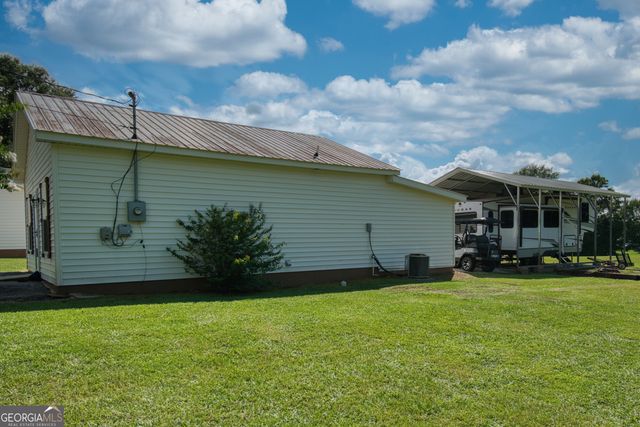3904 34th Street SW, Lanett, AL 36863