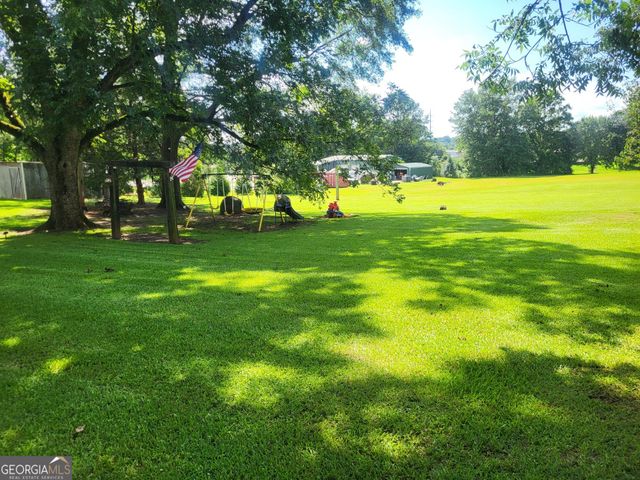 3904 34th Street SW, Lanett, AL 36863