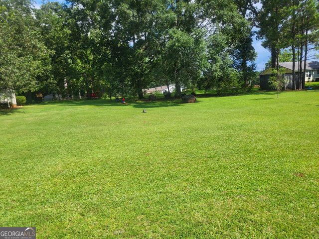 3904 34th Street SW, Lanett, AL 36863