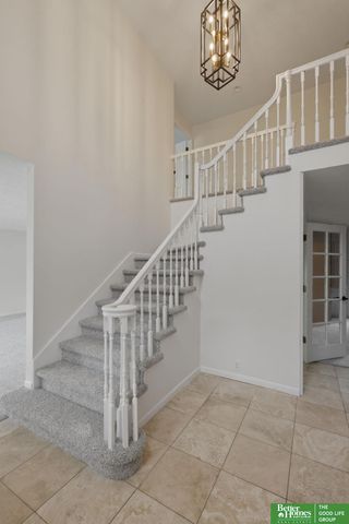 6420 S 106 Circle, Omaha, NE 68127