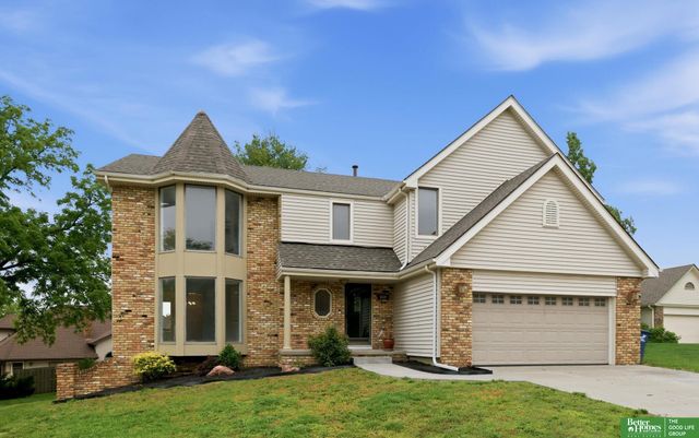 6420 S 106 Circle, Omaha, NE 68127