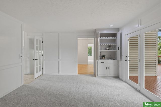 6420 S 106 Circle, Omaha, NE 68127