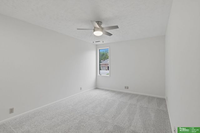 6420 S 106 Circle, Omaha, NE 68127