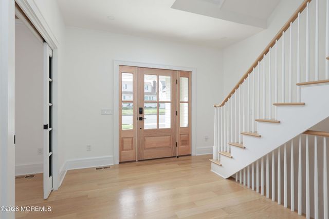 30 Wigwam Path, Manasquan, NJ 08736