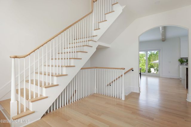 30 Wigwam Path, Manasquan, NJ 08736