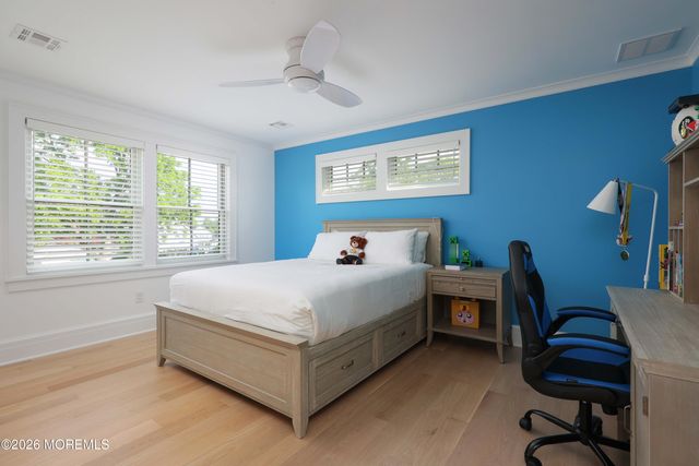 30 Wigwam Path, Manasquan, NJ 08736