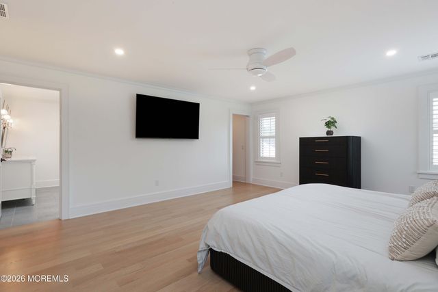 30 Wigwam Path, Manasquan, NJ 08736
