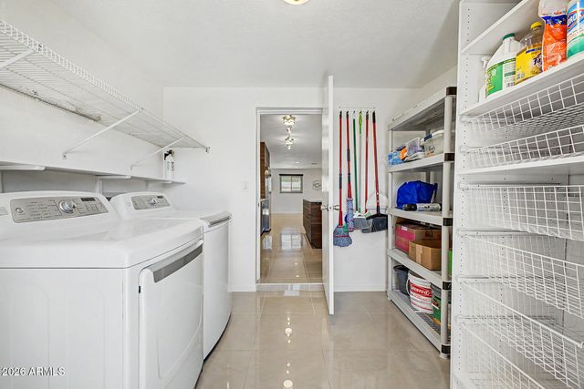 1043 E LILAC Drive, Tempe, AZ 85288