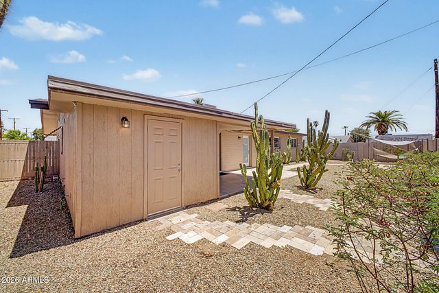1043 E LILAC Drive, Tempe, AZ 85288