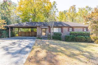 3253 Shadowridge SW Drive, Marietta, GA 30008