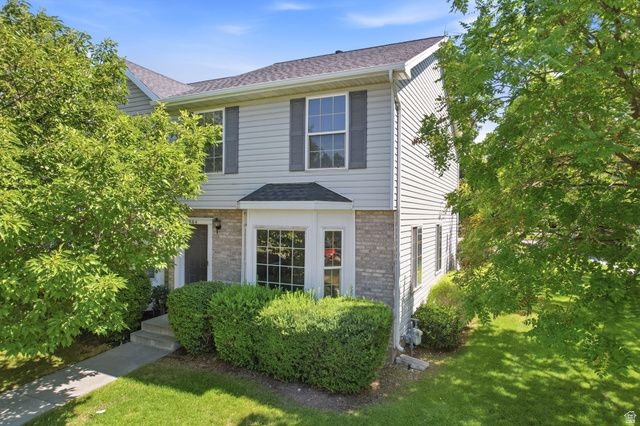 984 N INDEPENDENCE AVE, Provo, UT 84604