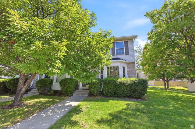 984 N INDEPENDENCE AVE, Provo, UT 84604