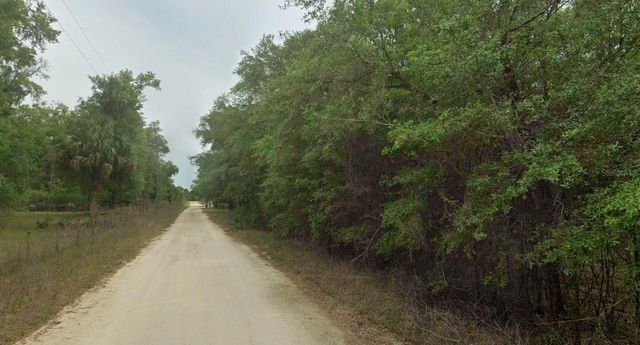 8856 N HIMALAYAS POINT, Dunnellon, FL 34433