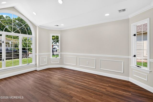 1575 Goldspire Road, Toms River, NJ 08755