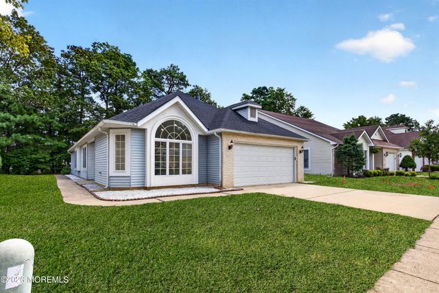 1575 Goldspire Road, Toms River, NJ 08755