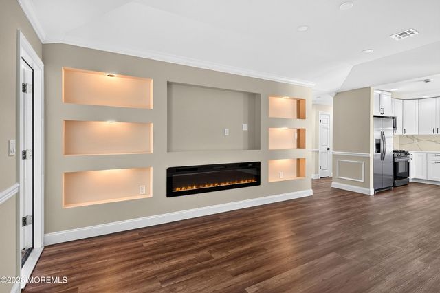 1575 Goldspire Road, Toms River, NJ 08755